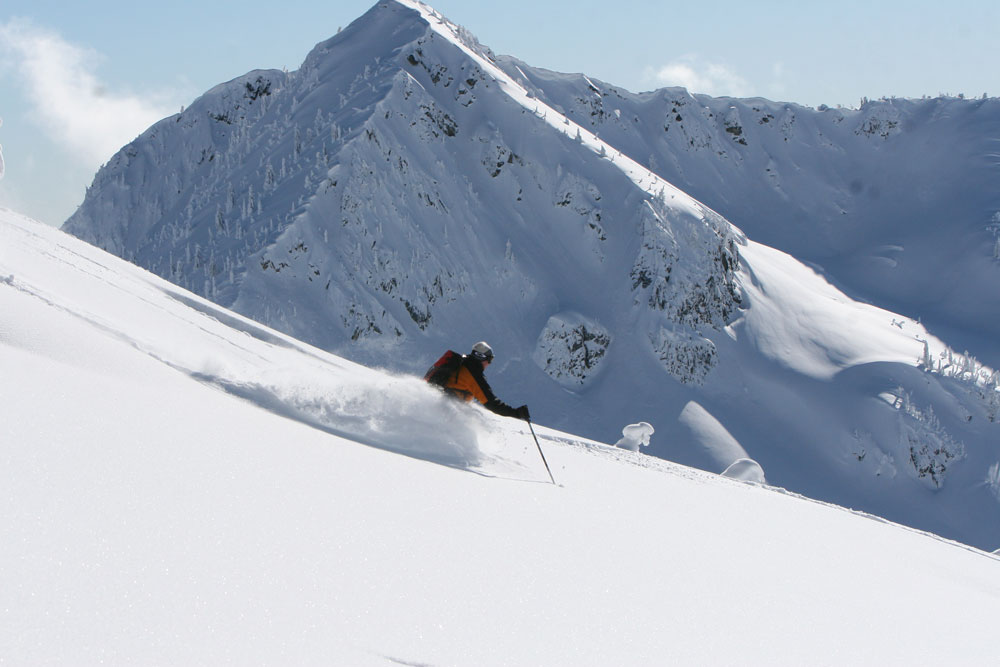 Heli Ski Canada, snowwater heli skiing Canada, helicopter skiing canada