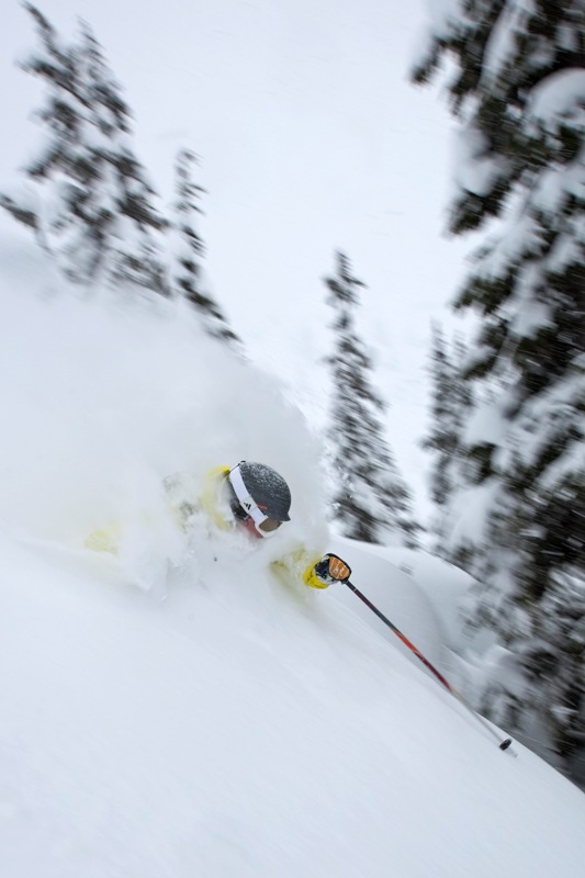canadian heli-ski powder, heli-skiing canada