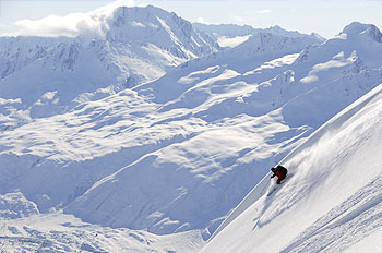 Alaska helicopter skiing