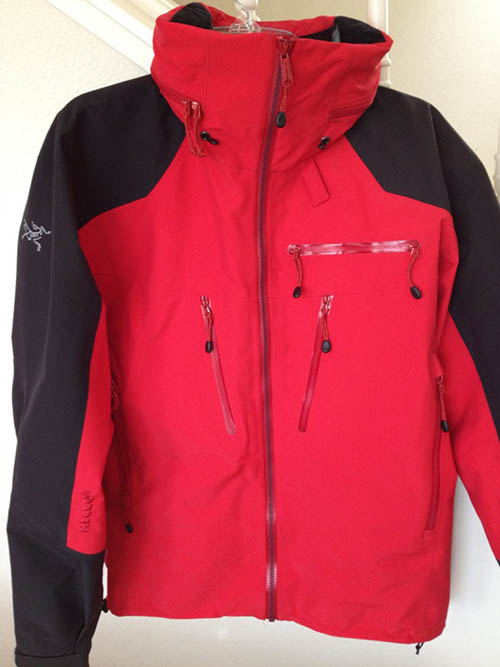 Arc'Teryx Heli-Skiing Jackets - What's Up with the Logo?