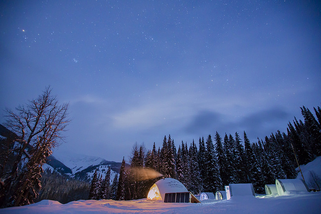 heliskiing tent constellation  at night