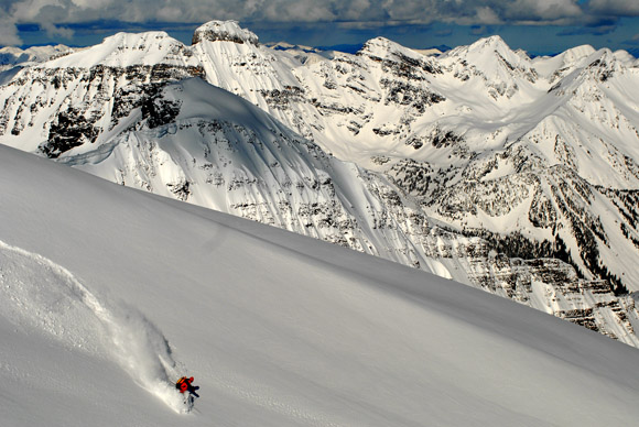 carboo mountain heli-skiing