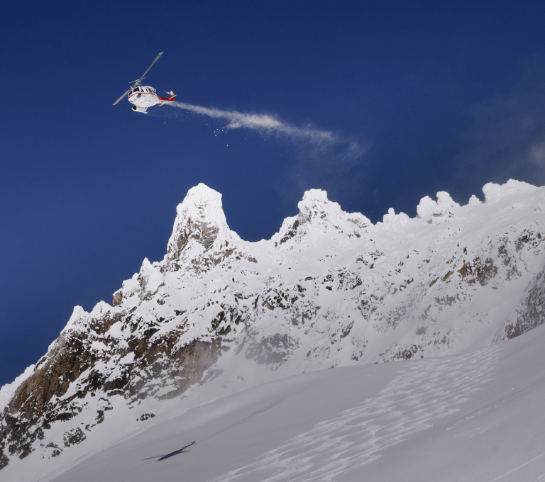 helicopter skiing, CMH adamants helicopter skiing