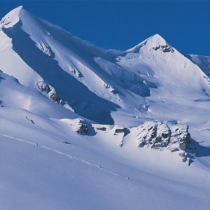 great canadian heli-skiing, british columbia heli-skiing