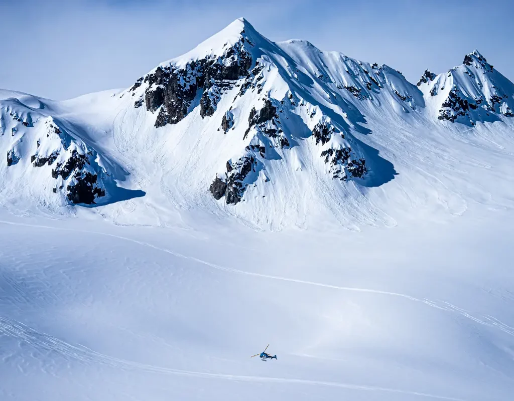 Tordrillo Mountain Lodge, alaska heli-skiing