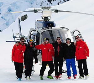 whistler heli skiing, powder mountain whistler heli skiing helicpter